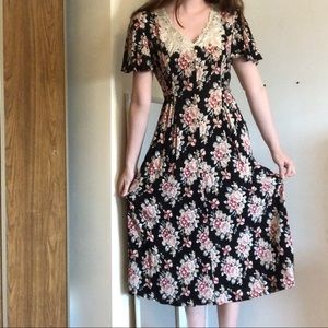 Vintage floral midi dress